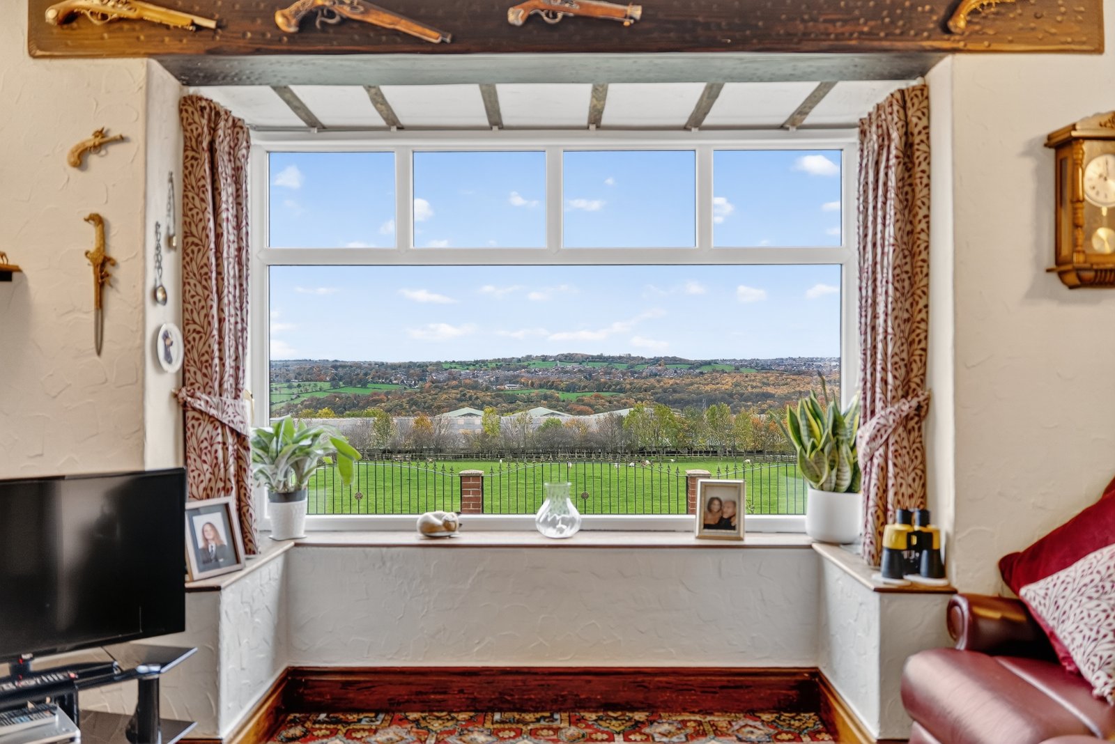 Low Green, Rawdon, Leeds, West Yorkshire, LS19