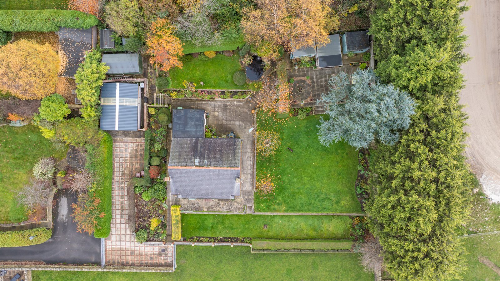 Low Green, Rawdon, Leeds, West Yorkshire, LS19