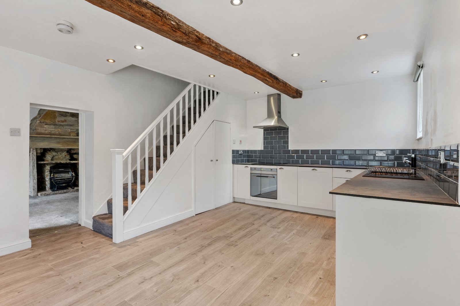 Land With House & Cottage – Bolton Lane, Bradford, West Yorkshire, BD2