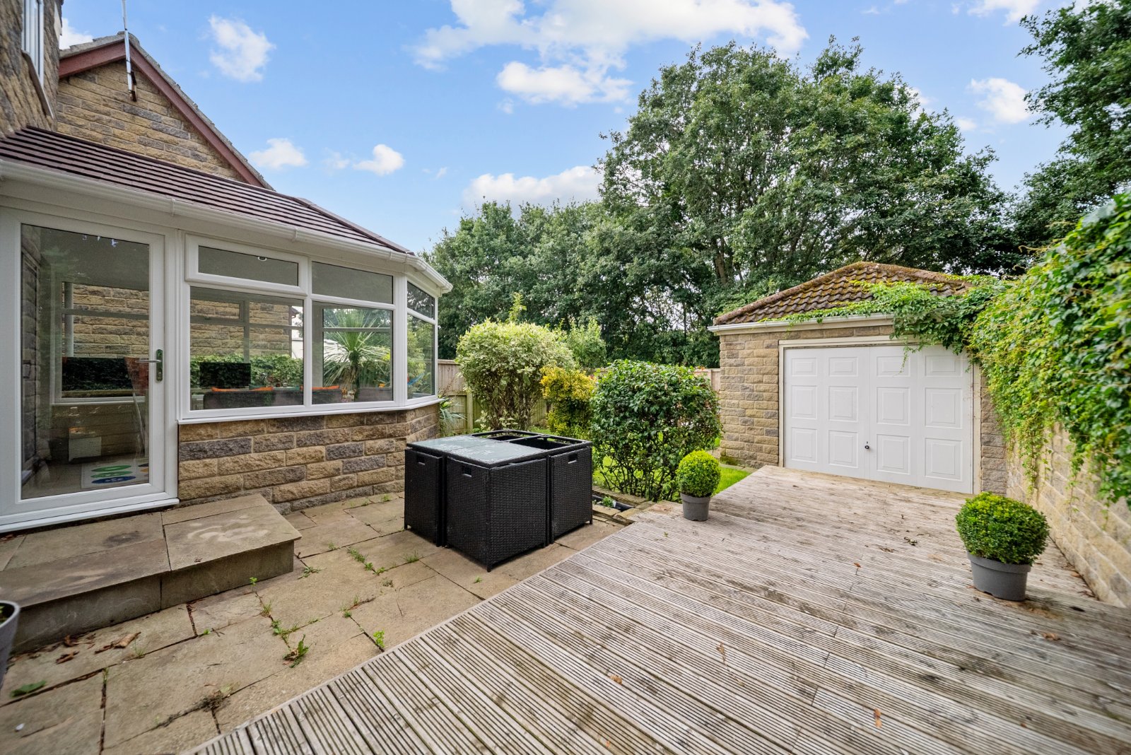 Newlaithes Road, Horsforth, Leeds, West Yorkshire, LS18