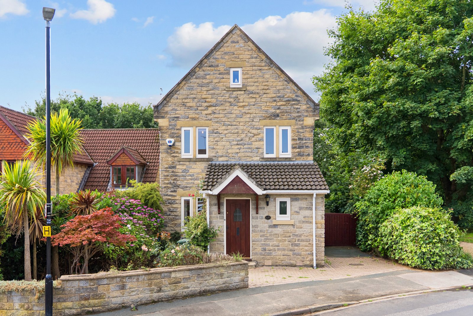Newlaithes Road, Horsforth, Leeds, West Yorkshire, LS18