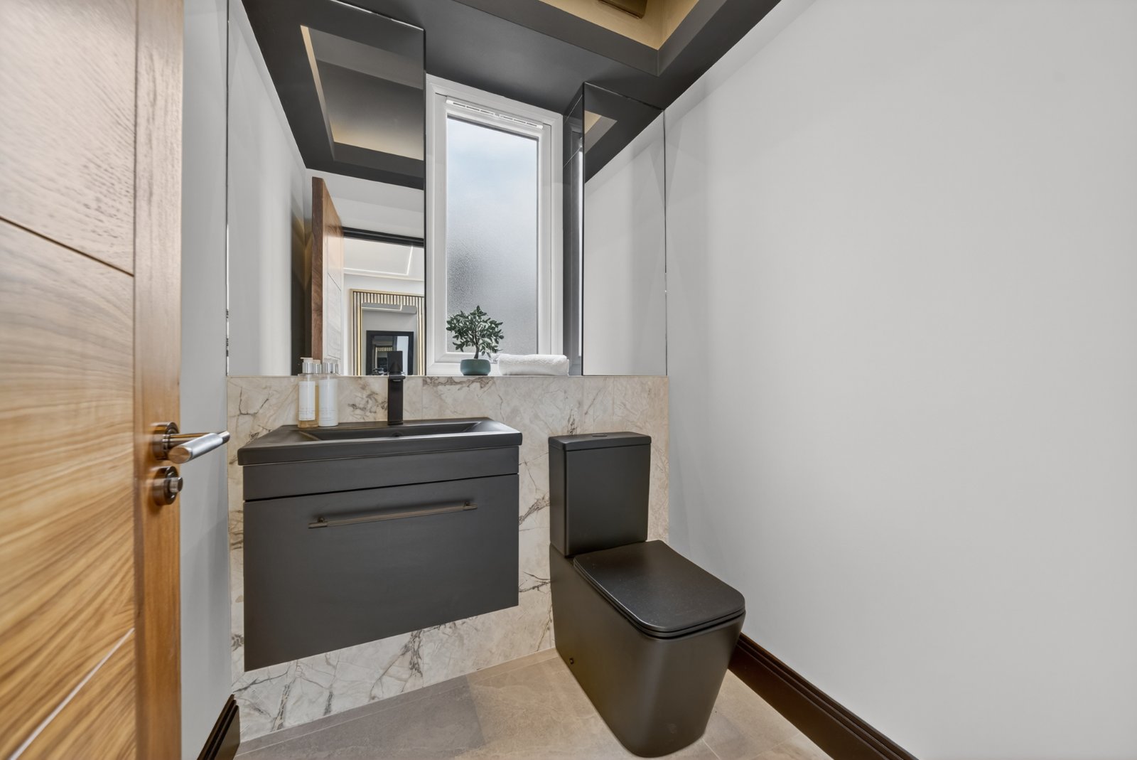 Otley Road, Adel, Leeds, West Yorkshire, LS16