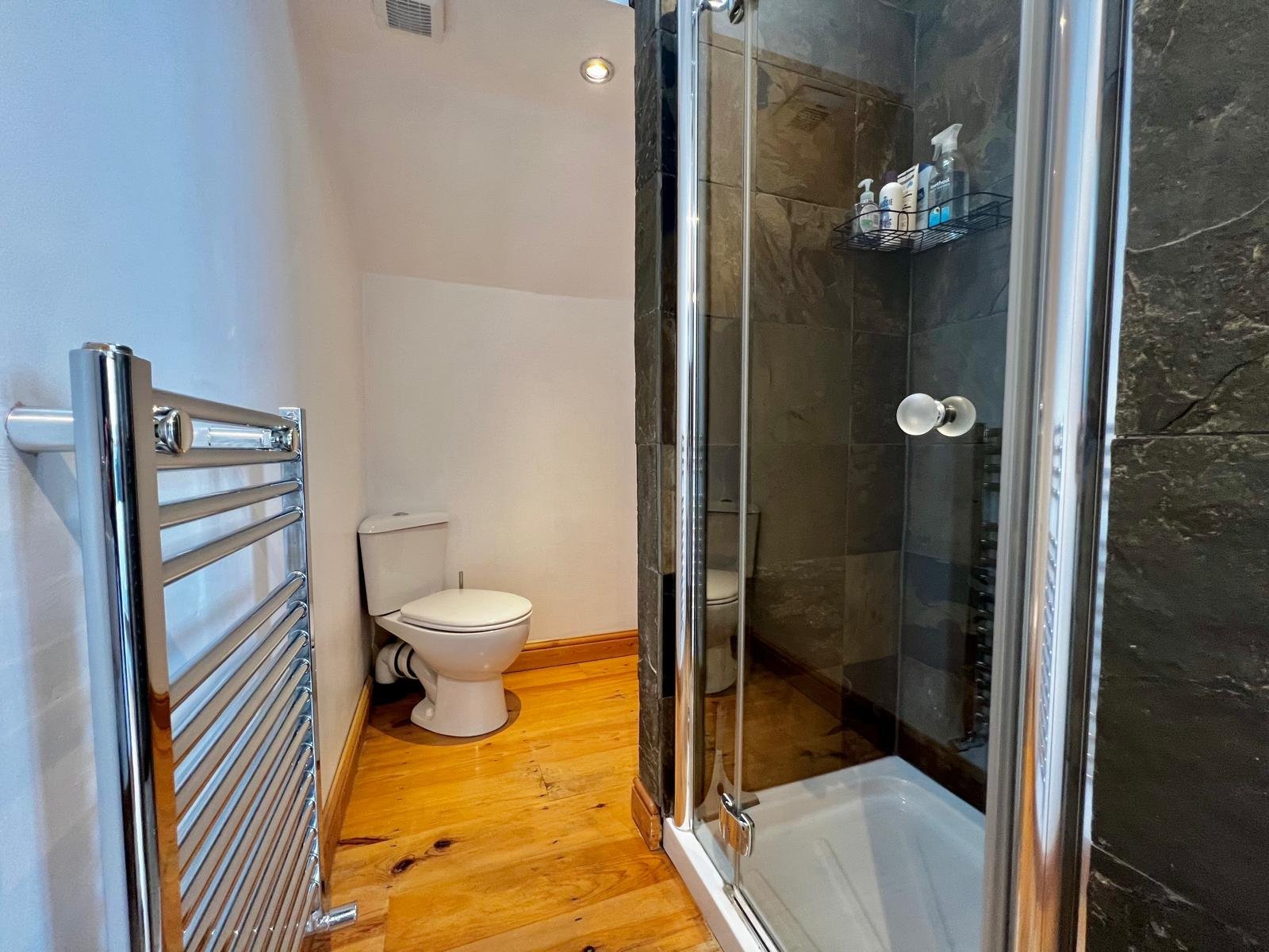 Hopwood Bank, Horsforth, Leeds, West Yorkshire, LS18