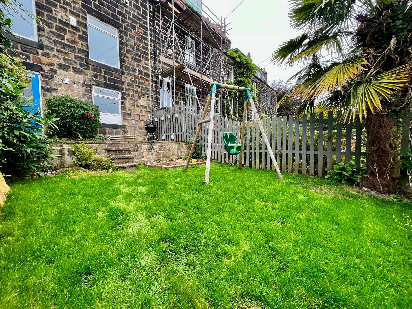 Hopwood Bank, Horsforth, Leeds, West Yorkshire, LS18