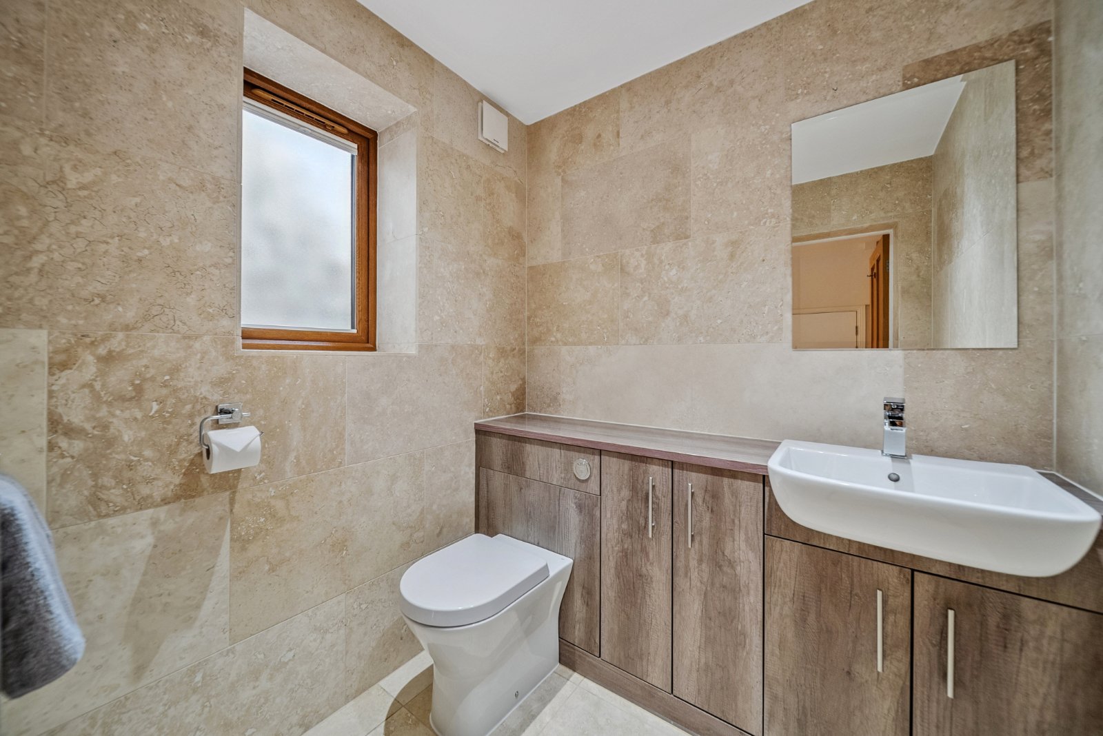 Clara Drive, Calverley, Pudsey, West Yorkshire, LS28