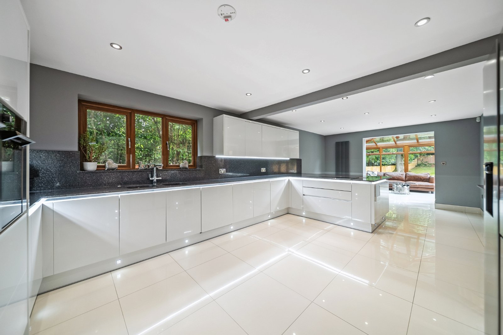 Clara Drive, Calverley, Pudsey, West Yorkshire, LS28