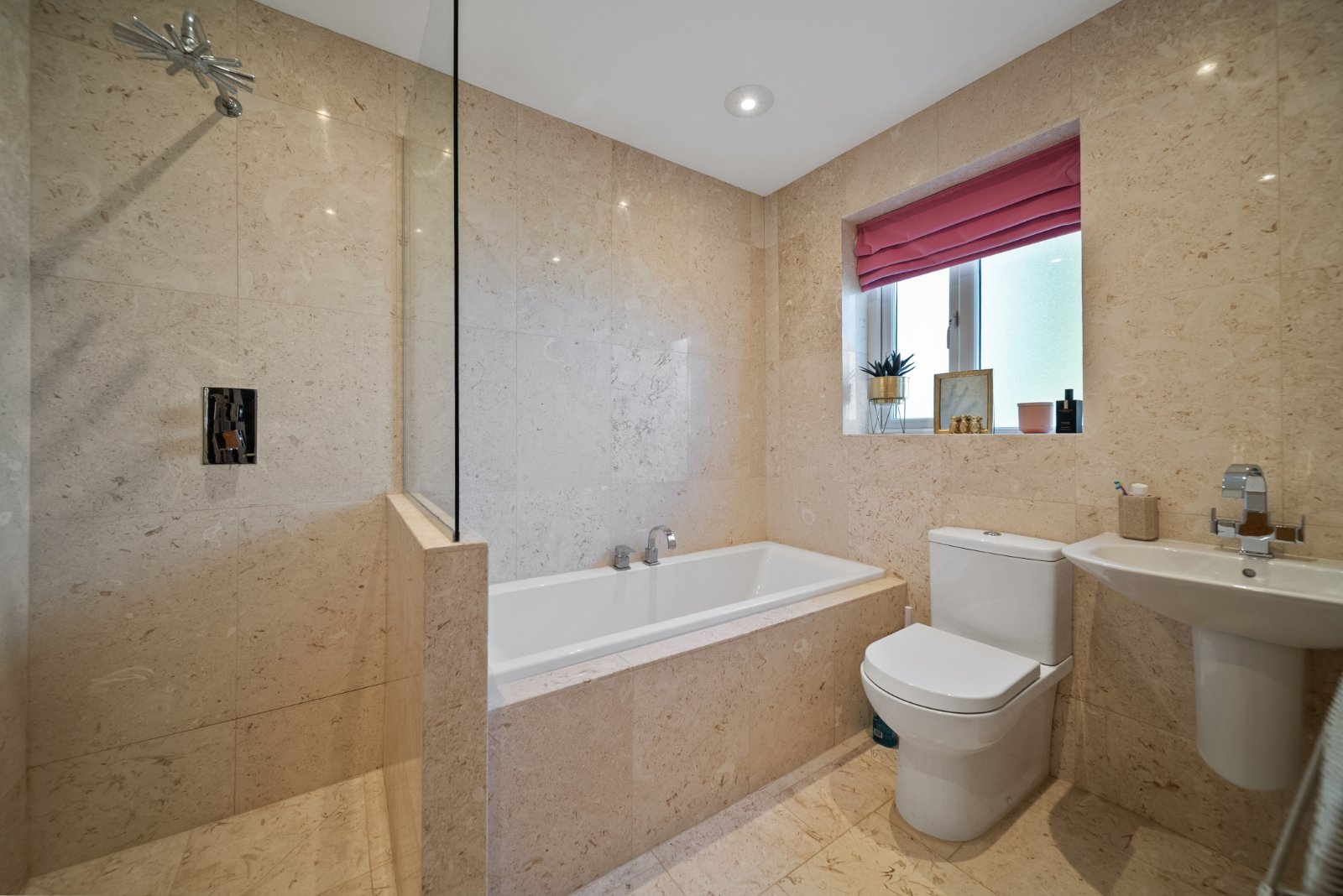 Gladstone Crescent, Rawdon, Leeds, West Yorkshire, LS19