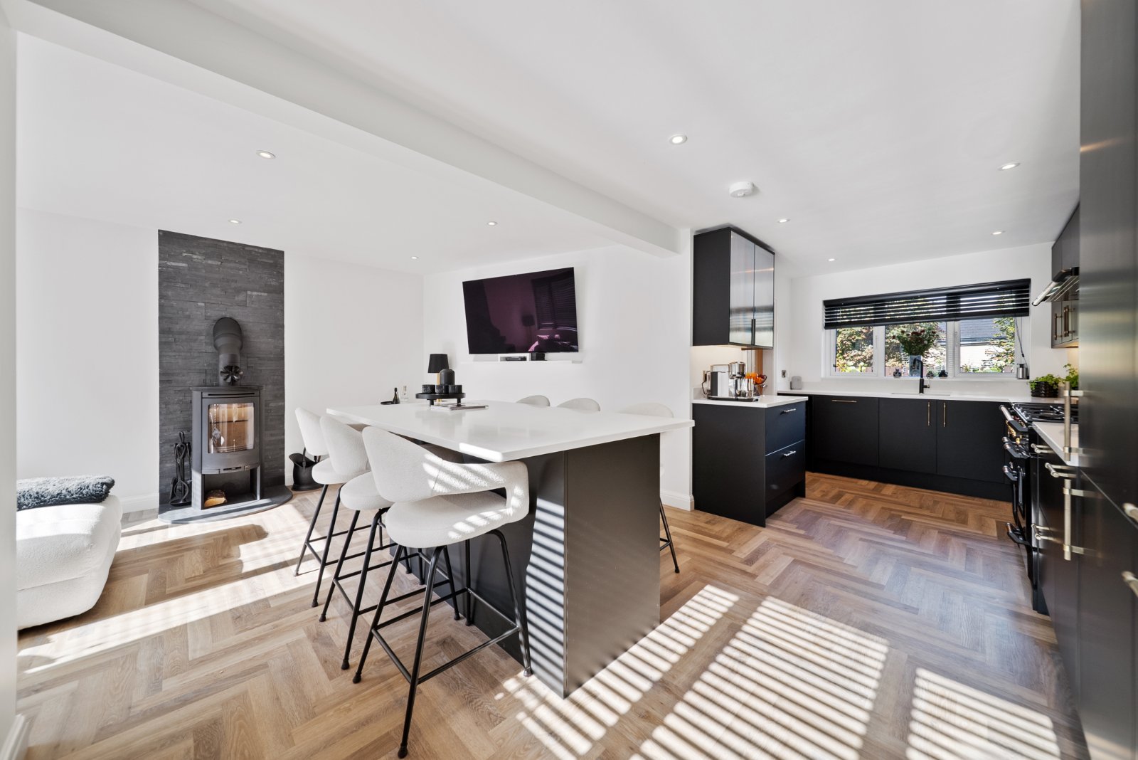 Gladstone Crescent, Rawdon, Leeds, West Yorkshire, LS19