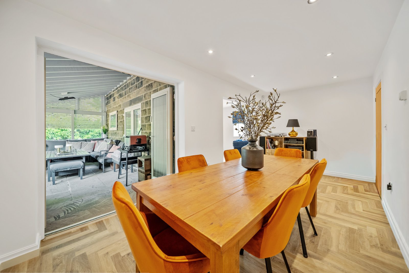 Gladstone Crescent, Rawdon, Leeds, West Yorkshire, LS19