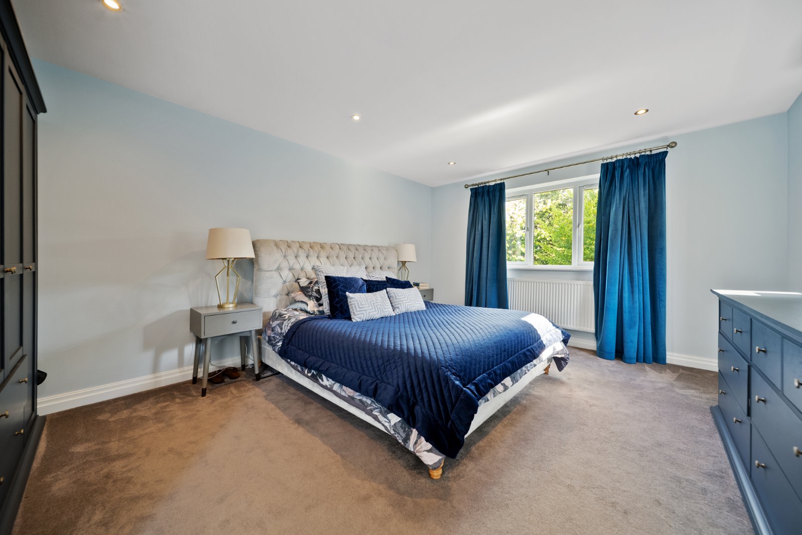 Gladstone Crescent, Rawdon, Leeds, West Yorkshire, LS19