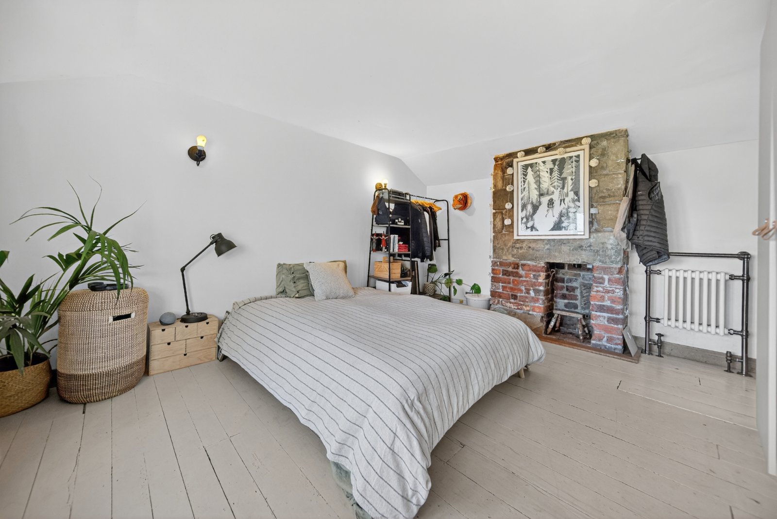 Thornhill Drive, Calverley, Pudsey, West Yorkshire, LS28