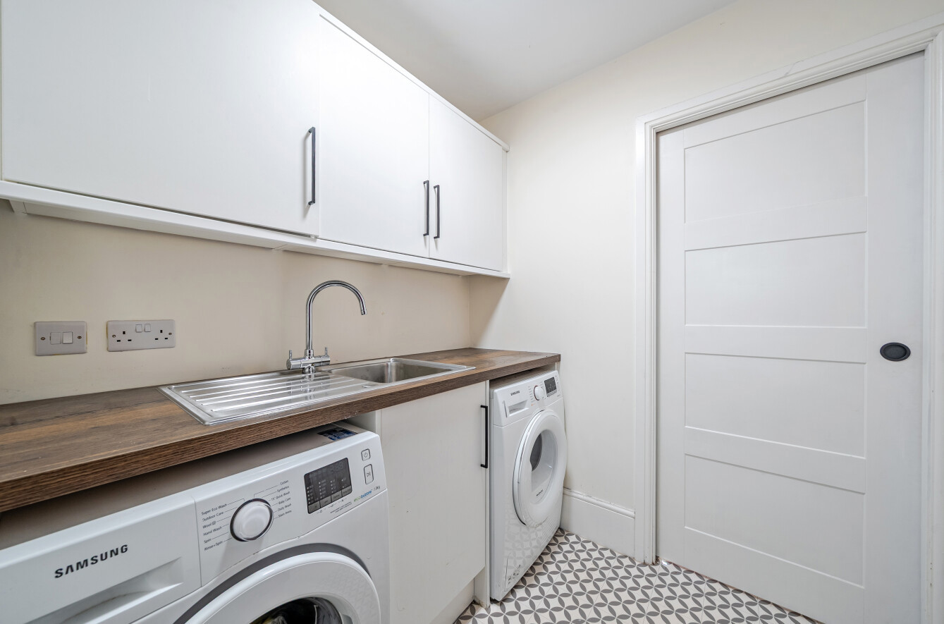 Brodrick Drive, Horsforth, Leeds, West Yorkshire, LS18