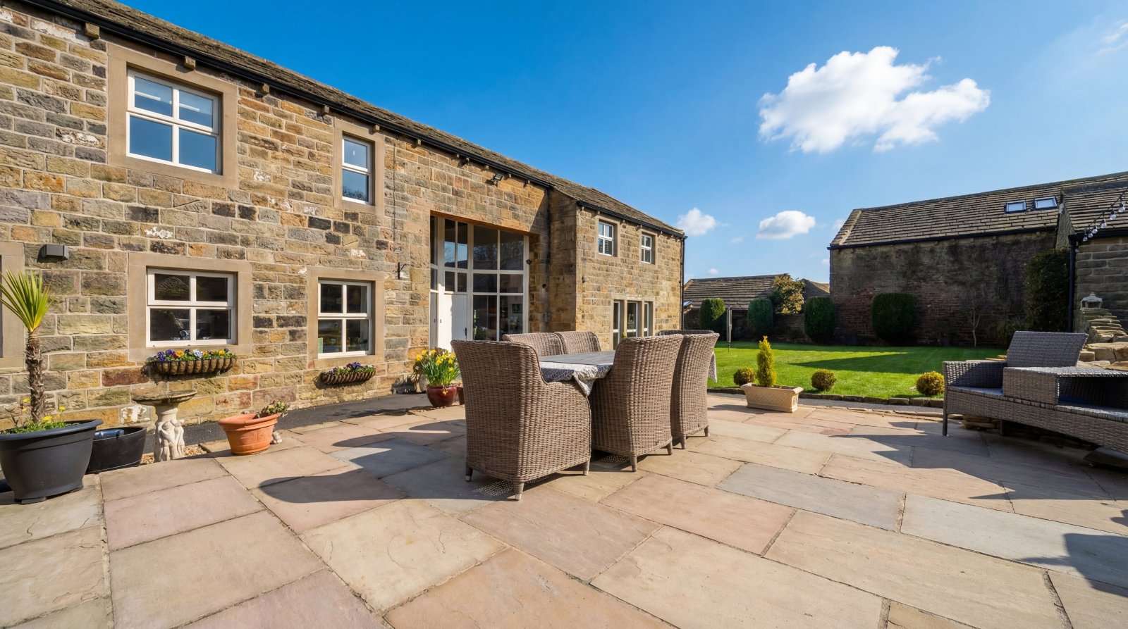 Carlton Lane, Guiseley, Leeds, West Yorkshire, LS20