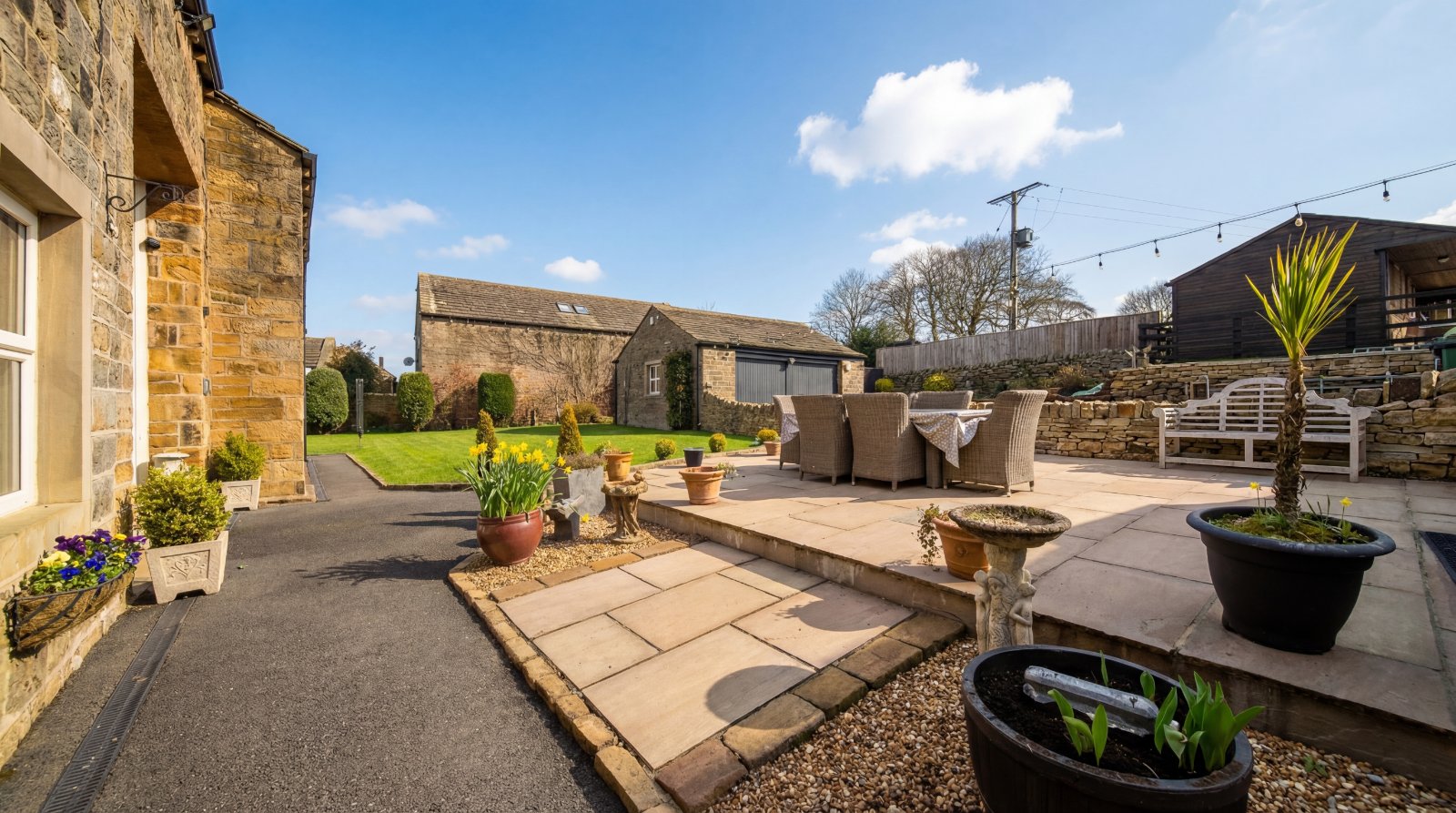 Carlton Lane, Guiseley, Leeds, West Yorkshire, LS20