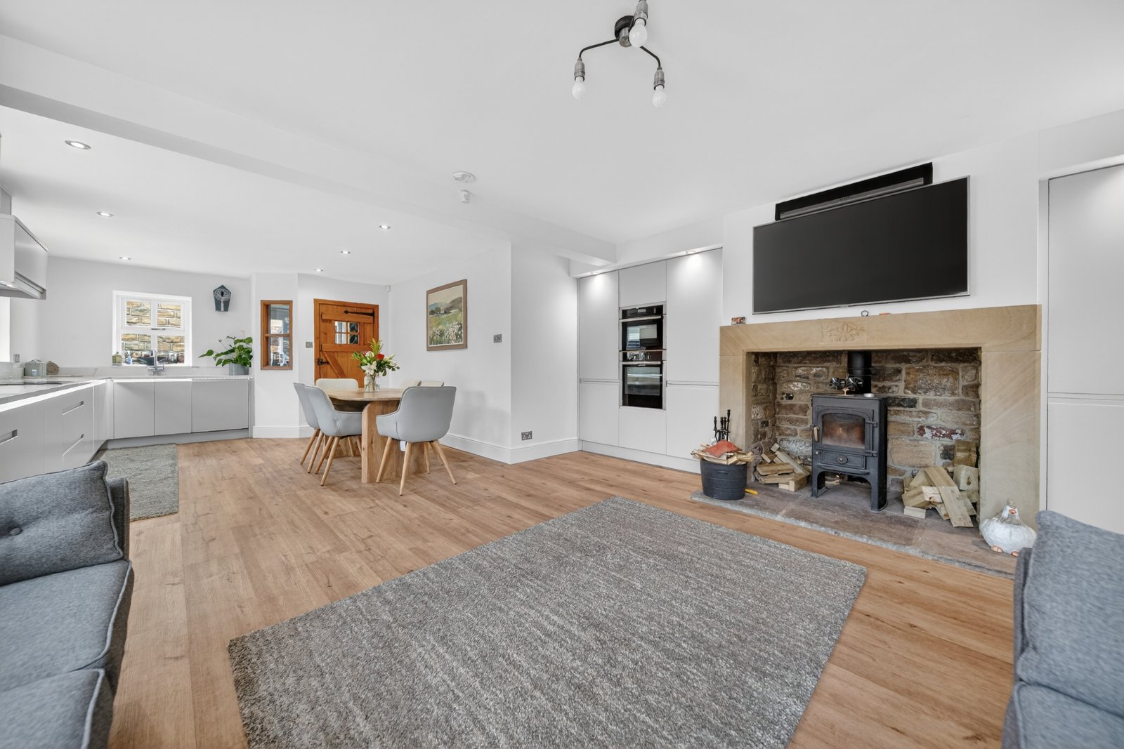 Carlton Lane, Guiseley, Leeds, West Yorkshire, LS20