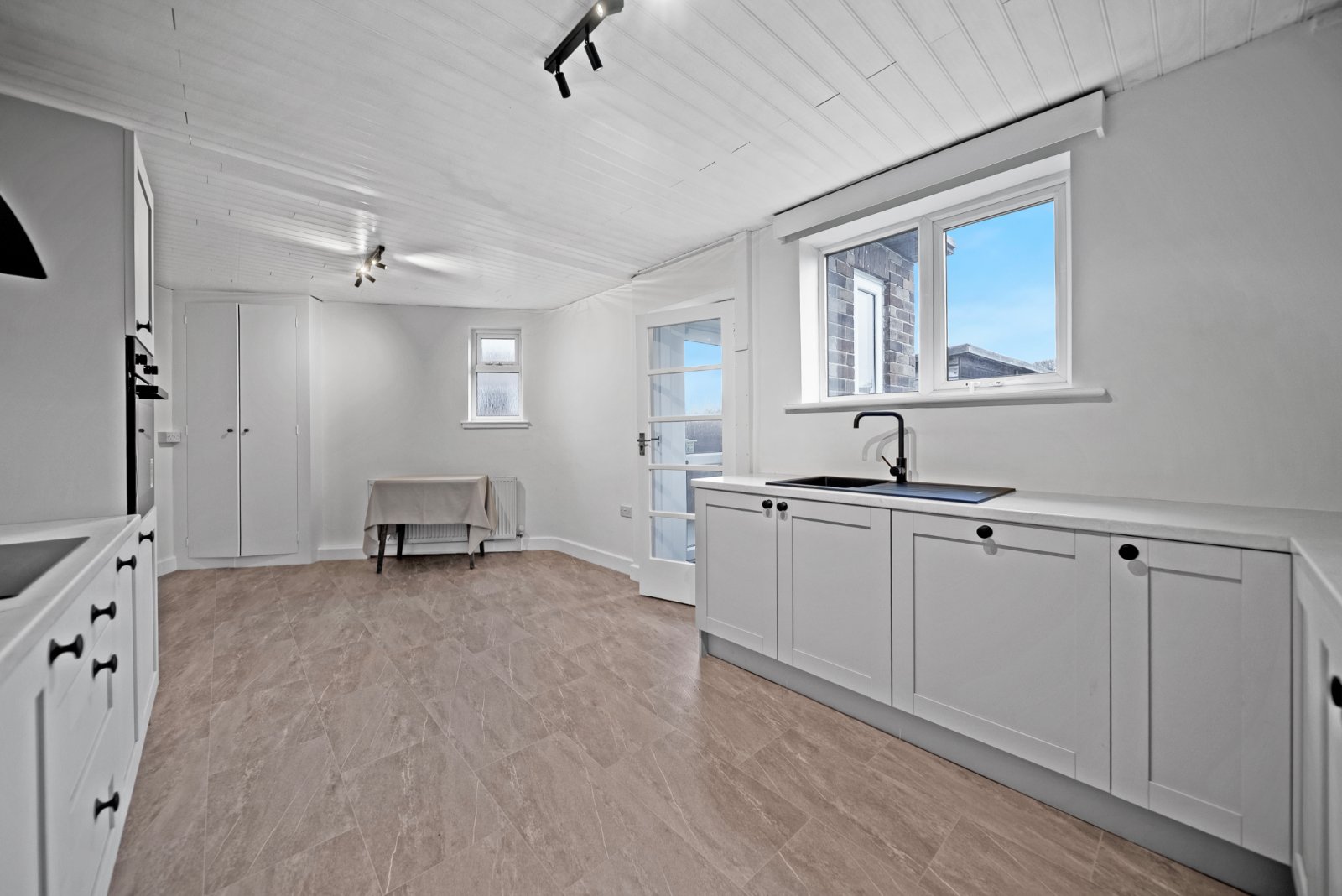 Brownberrie Lane, Horsforth, Leeds, West Yorkshire, LS18