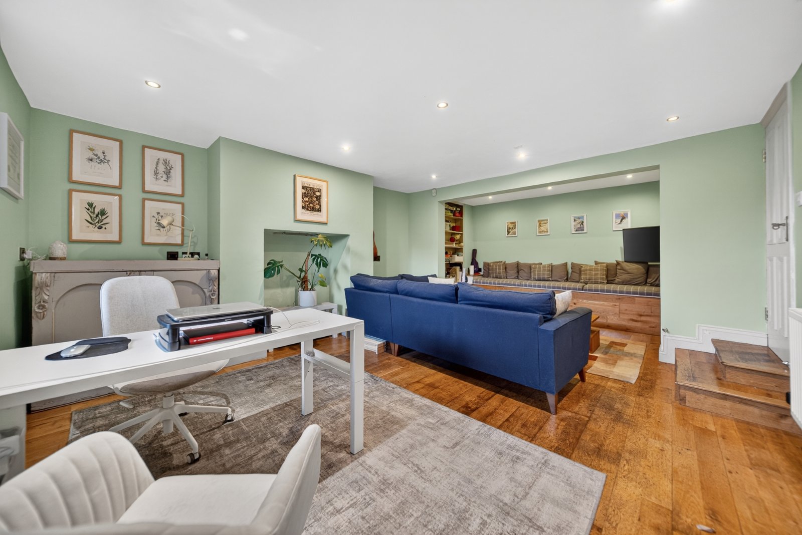 Carr Road, Calverley, Pudsey, West Yorkshire, LS28