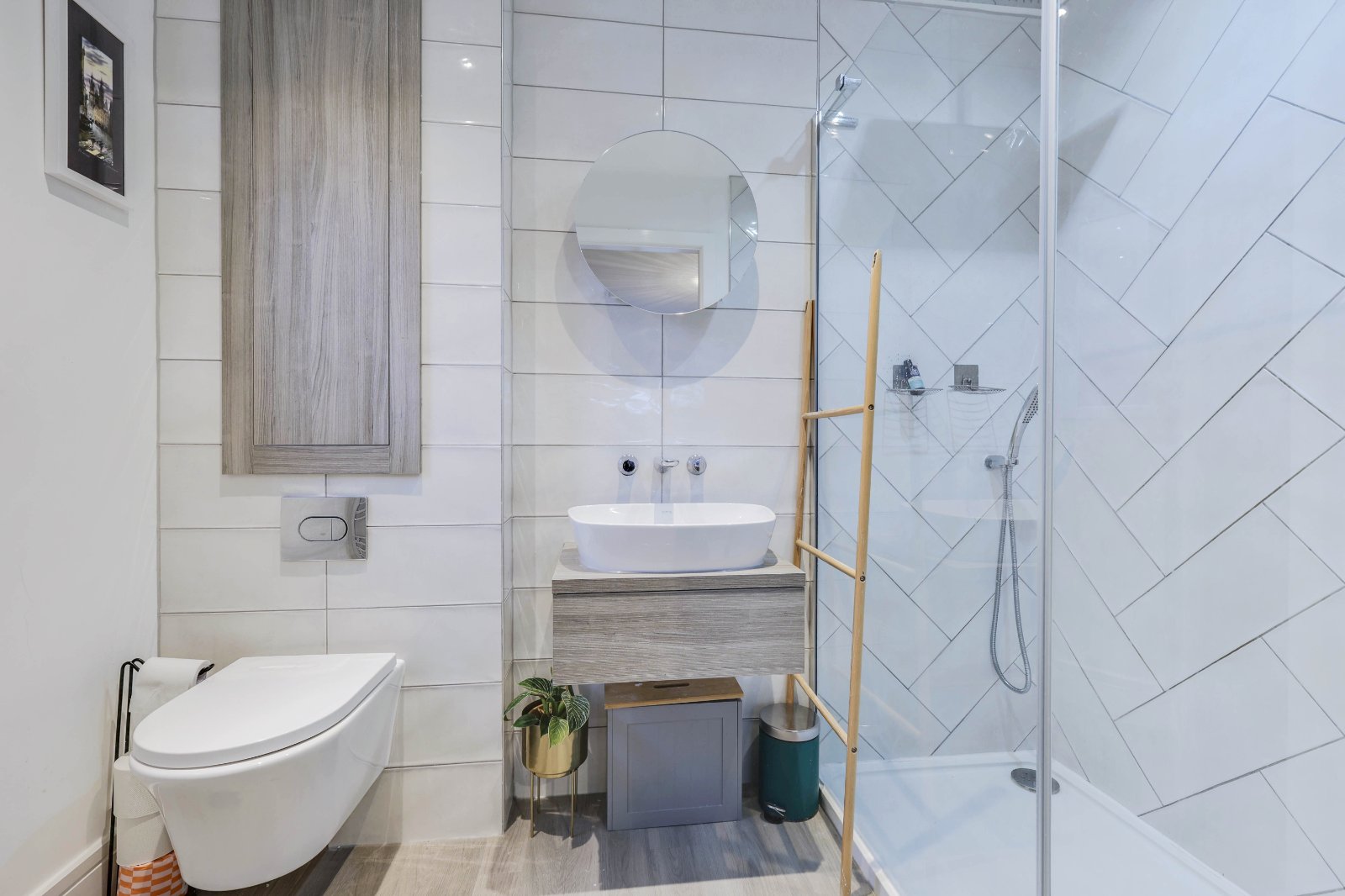 West Wood View, Apperley Bridge, Bradford, West Yorkshire, BD10