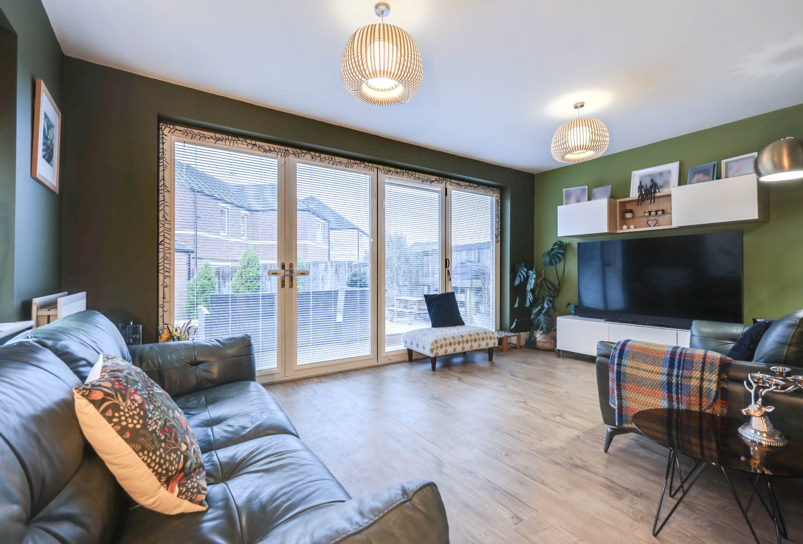 West Wood View, Apperley Bridge, Bradford, West Yorkshire, BD10