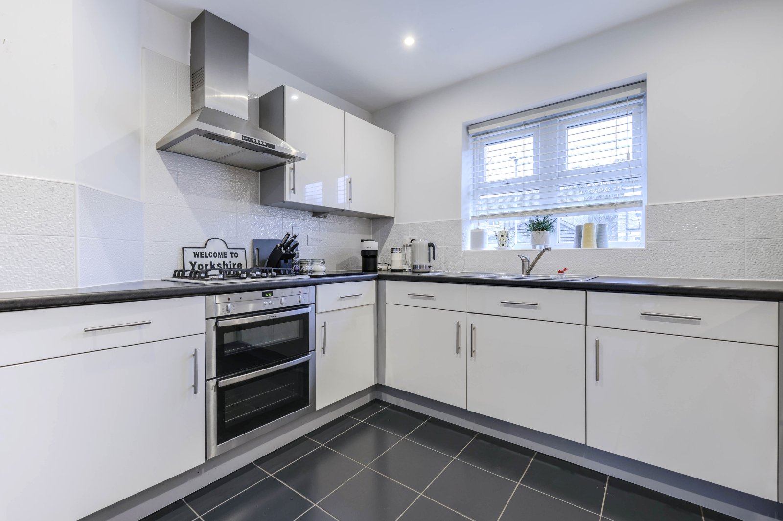 Mill Beck Close, Farsley, Pudsey, West Yorkshire, LS28 - Hardisty