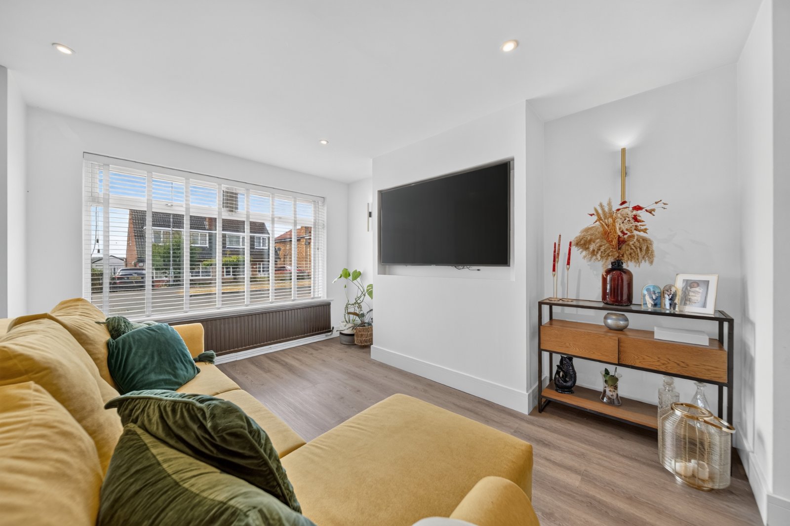 Hall Park Avenue, Horsforth, Leeds, West Yorkshire, LS18