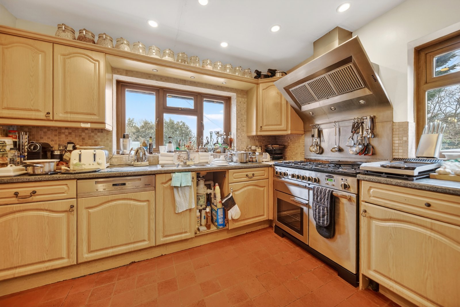 Woodlands Drive, Bradford, West Yorkshire, BD10