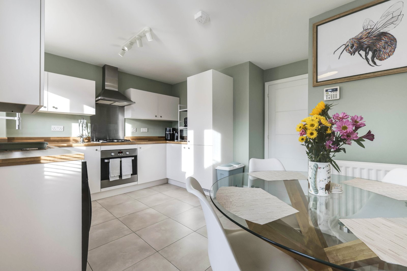 Brompton Drive, Bradford, West Yorkshire, BD10 - Hardisty