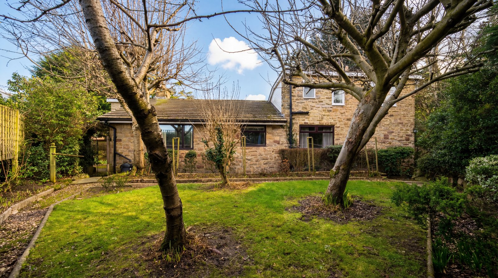 Carr Road, Calverley, Pudsey, West Yorkshire, LS28