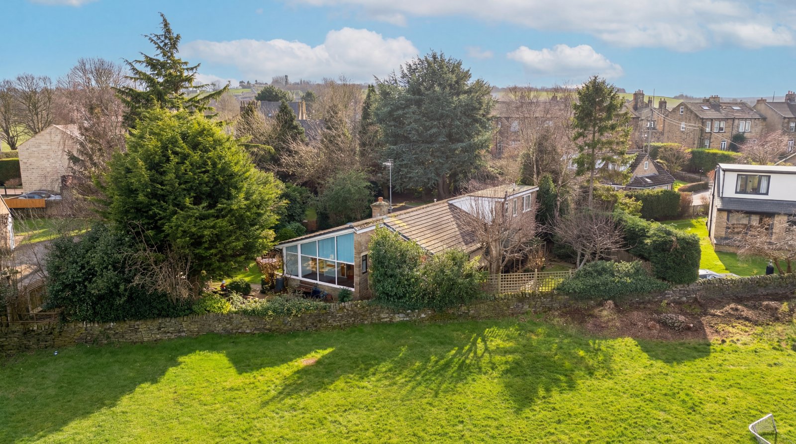 Carr Road, Calverley, Pudsey, West Yorkshire, LS28