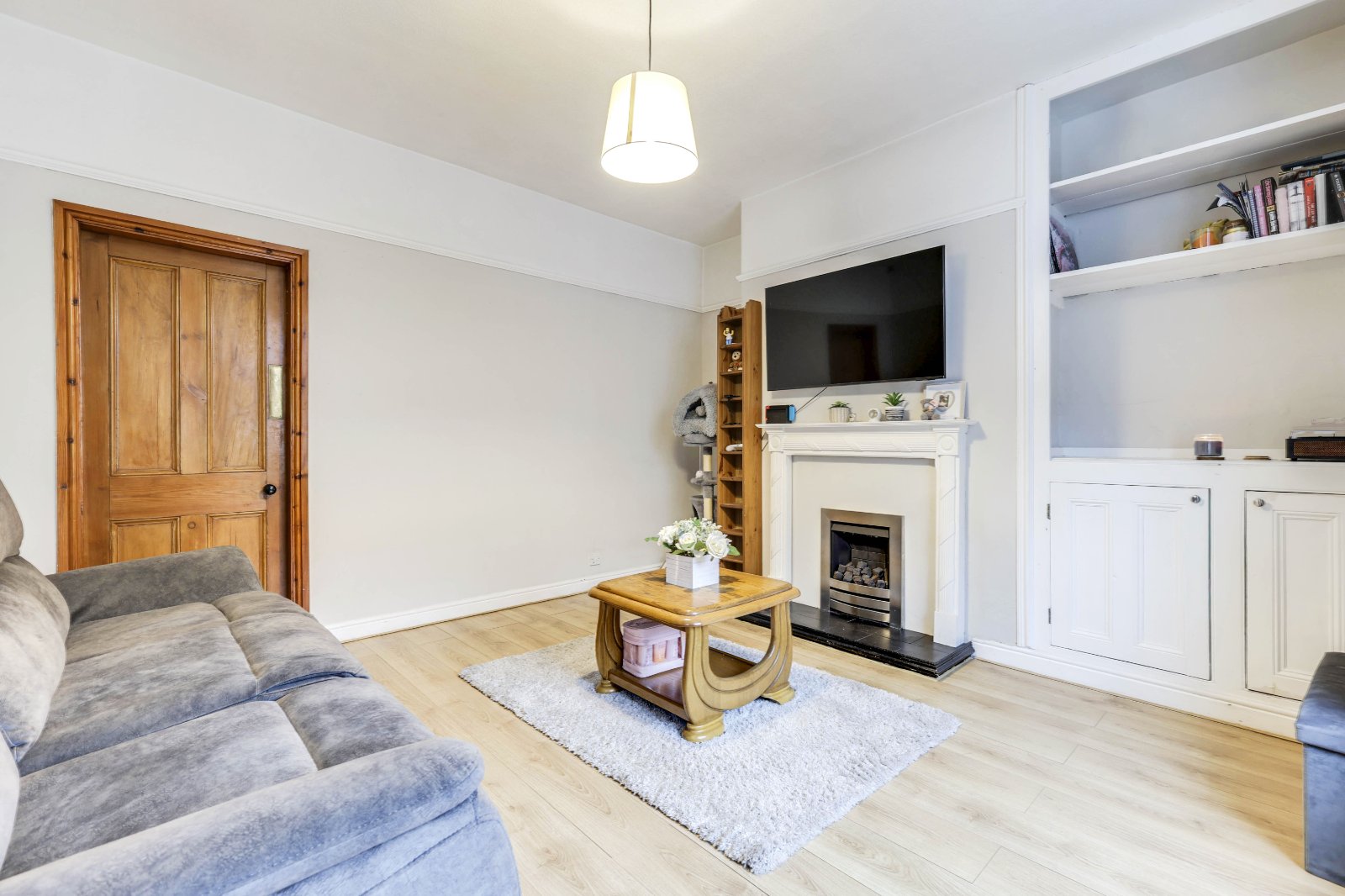 Salisbury Place, Calverley, Pudsey, West Yorkshire, LS28 - Hardisty