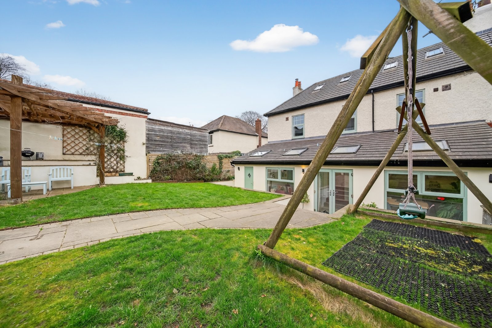 Newlaithes Road, Horsforth, Leeds, West Yorkshire, LS18