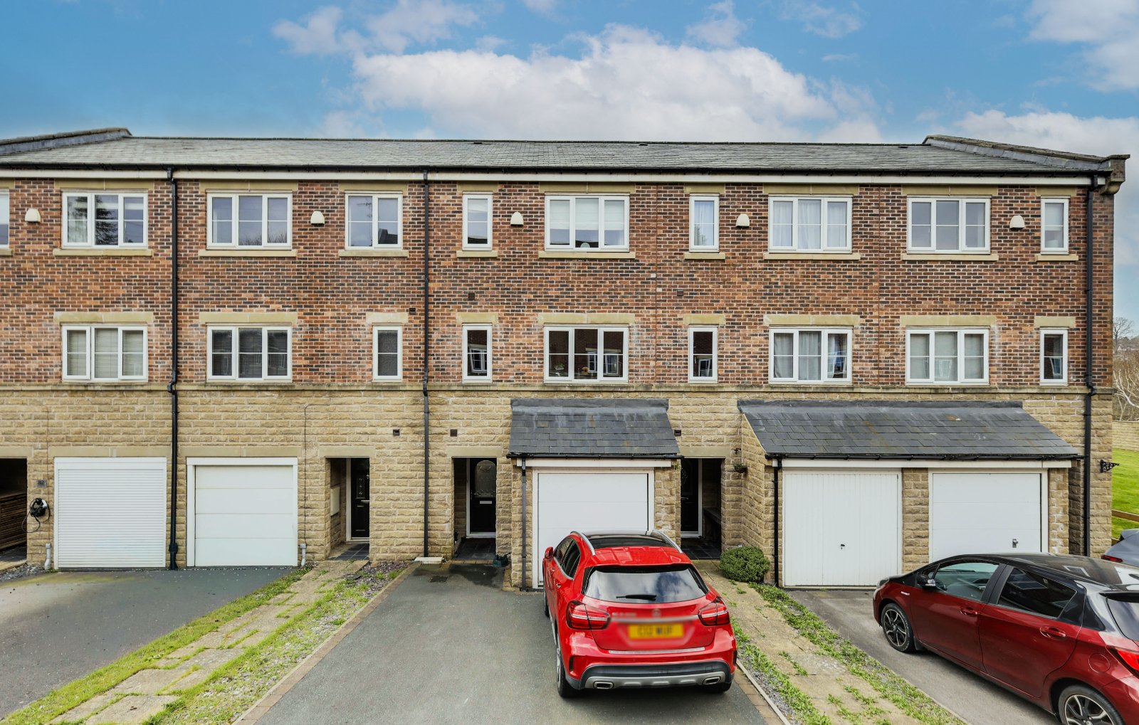 Horsforde View, Leeds, LS13 - Hardisty