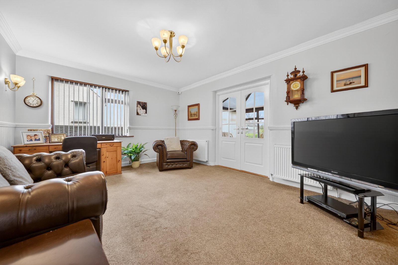 Layton Mount, Rawdon, Leeds, West Yorkshire, LS19