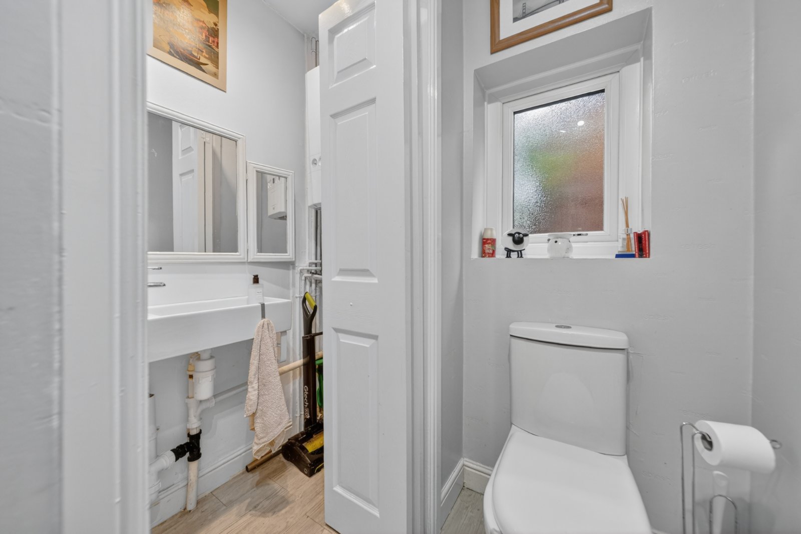 Hollin Park Court, Calverley, Pudsey, West Yorkshire, LS28