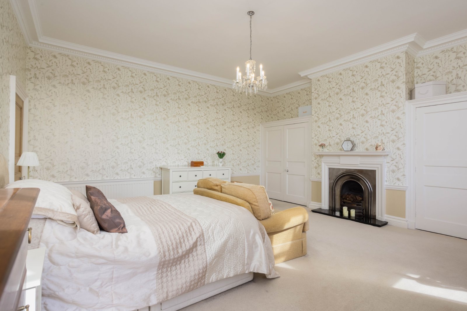 St. Helens Lane, Leeds, West Yorkshire, LS16