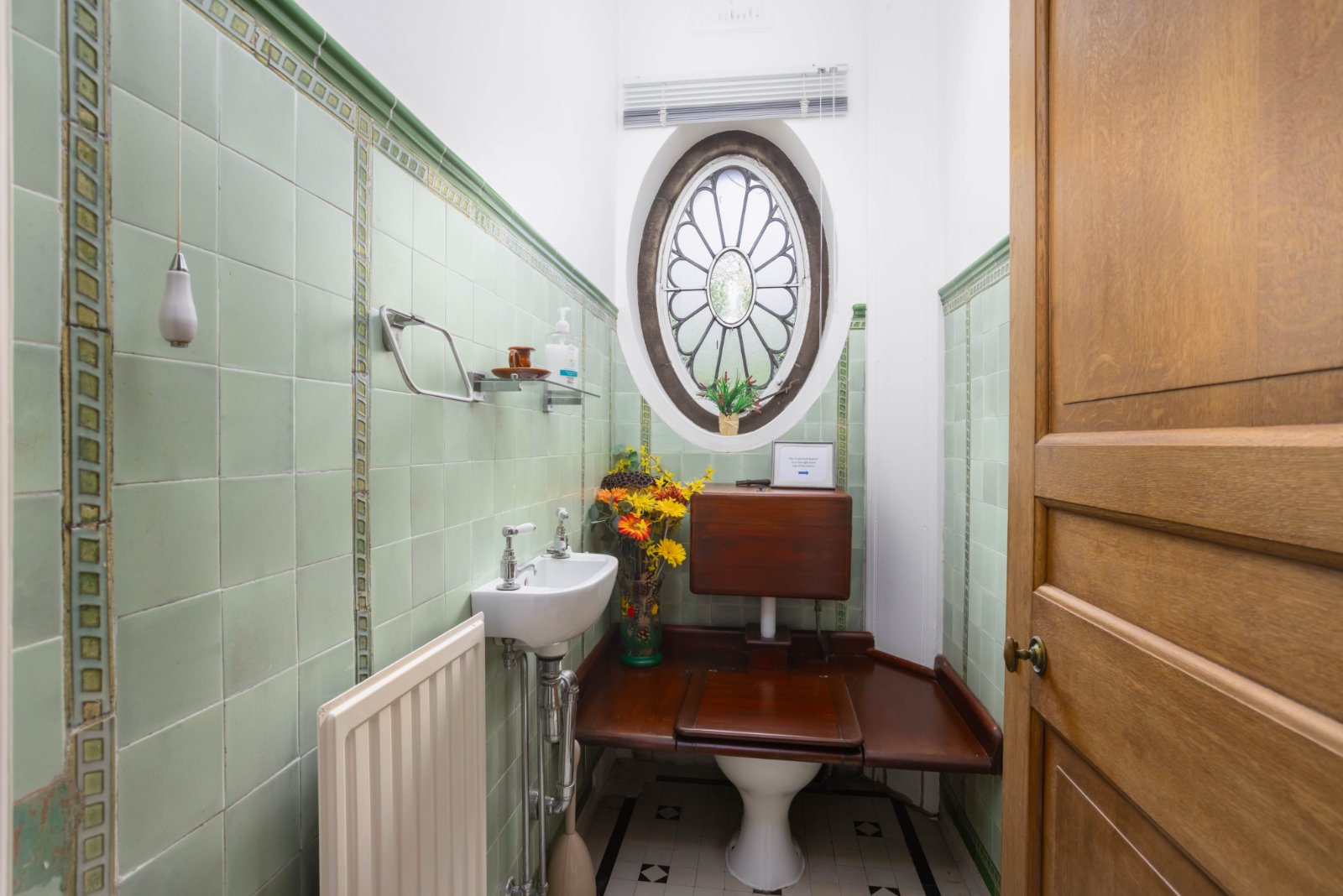 St. Helens Lane, Leeds, West Yorkshire, LS16