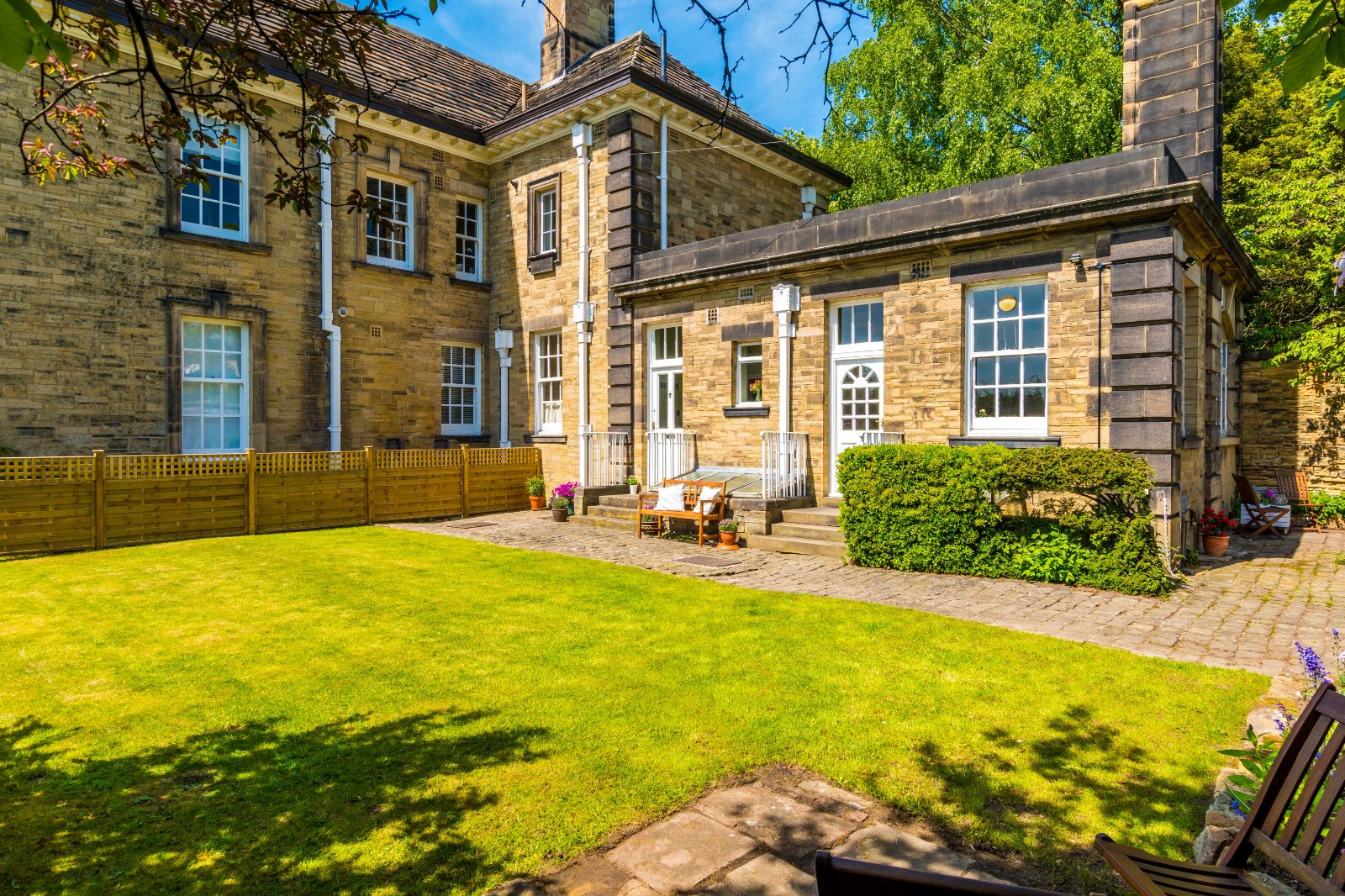 St. Helens Lane, Leeds, West Yorkshire, LS16