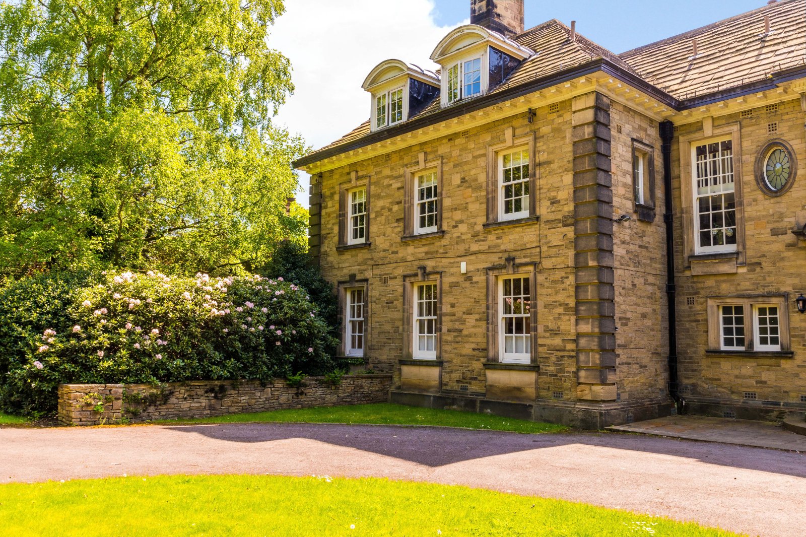 St. Helens Lane, Leeds, West Yorkshire, LS16