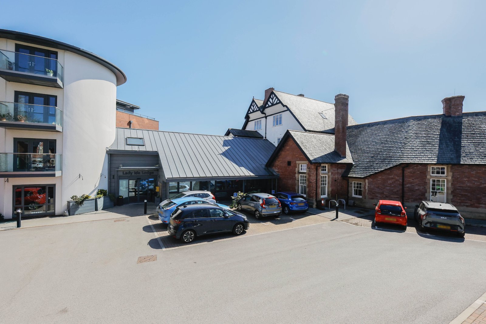 Oak Park Lane, Leeds, West Yorkshire, LS16 - Hardisty