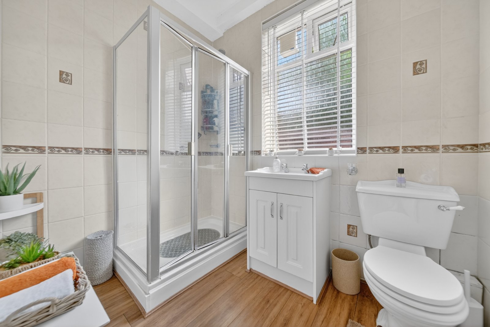 Oxford Avenue, Guiseley, Leeds, West Yorkshire, LS20