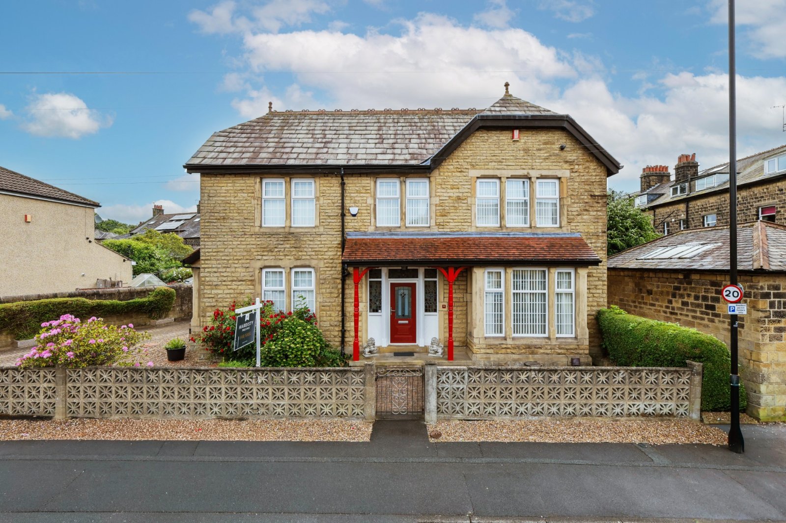Oxford Avenue, Guiseley, Leeds, West Yorkshire, LS20