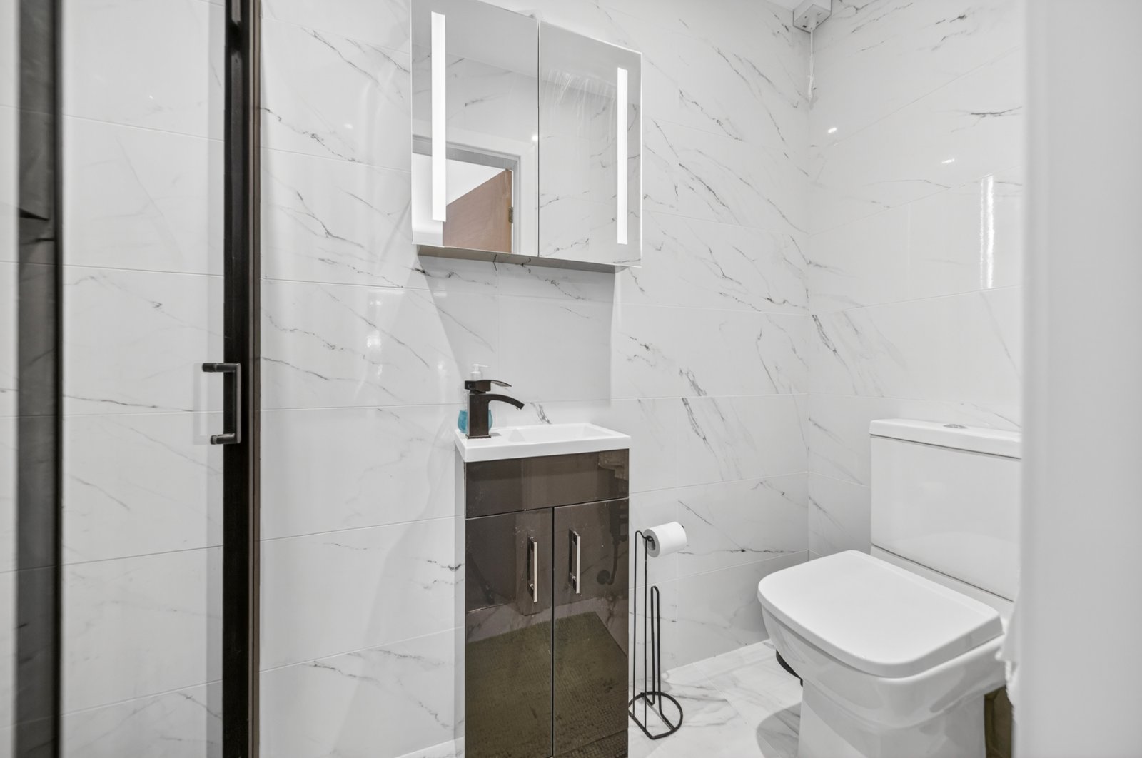 Hall Lane, Horsforth, Leeds, West Yorkshire, LS18