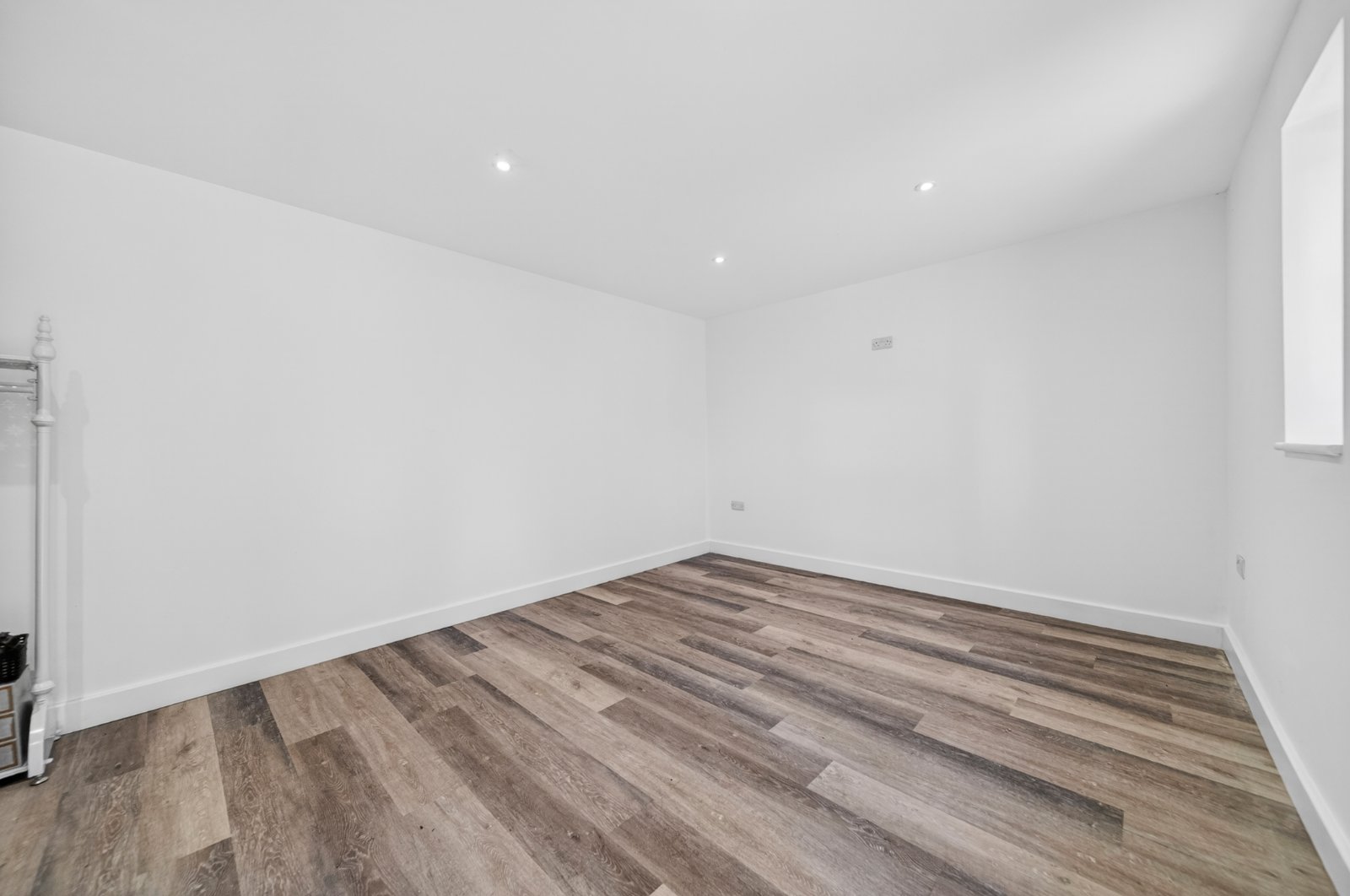 Hall Lane, Horsforth, Leeds, West Yorkshire, LS18