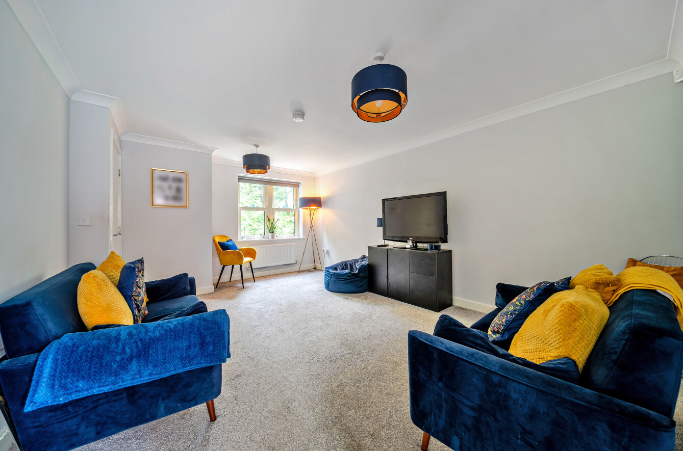 Oak Park Lane, Leeds, West Yorkshire, LS16 - Hardisty