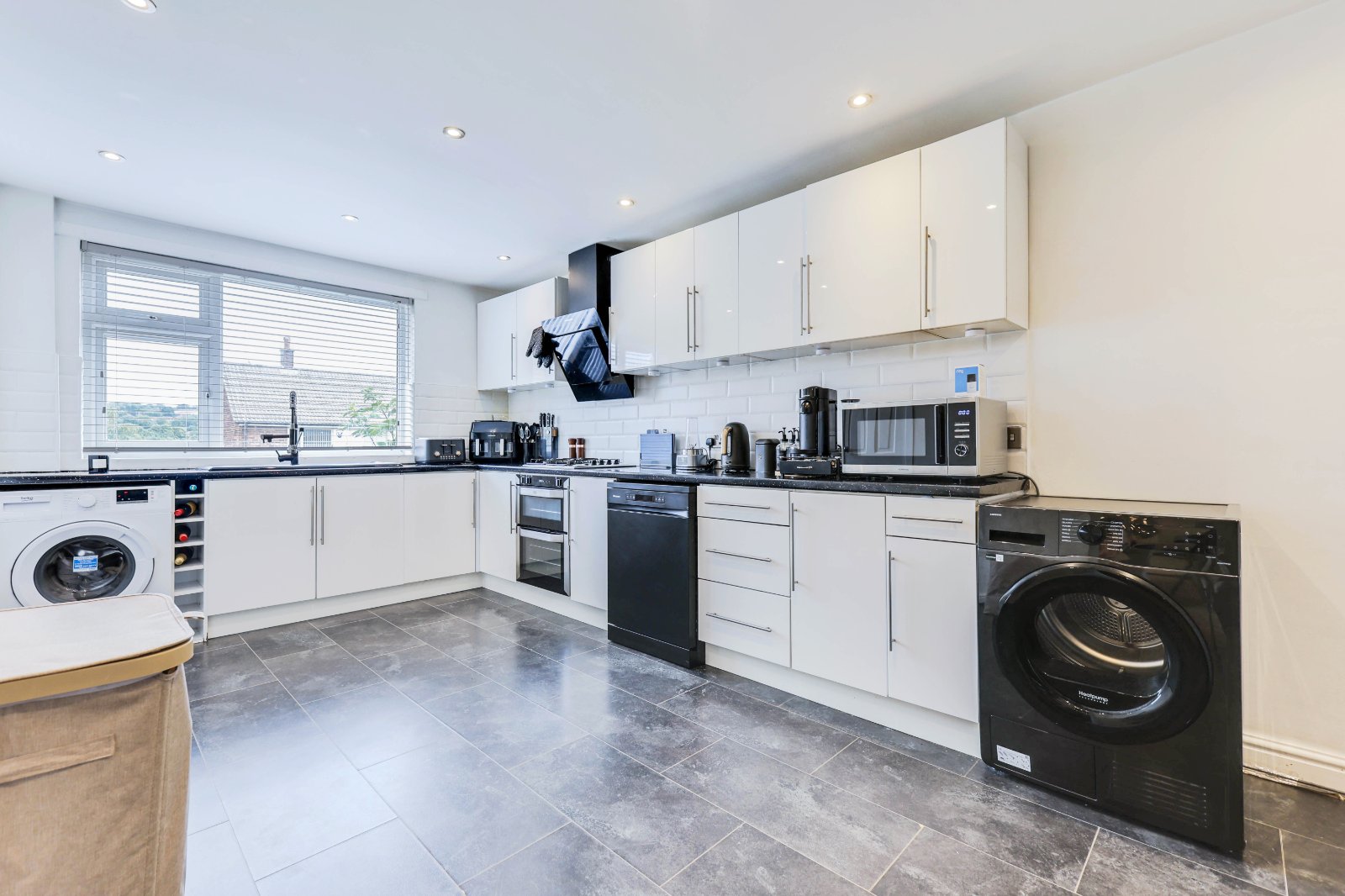 Springfield Mount, Horsforth, Leeds, West Yorkshire, LS18 - Hardisty