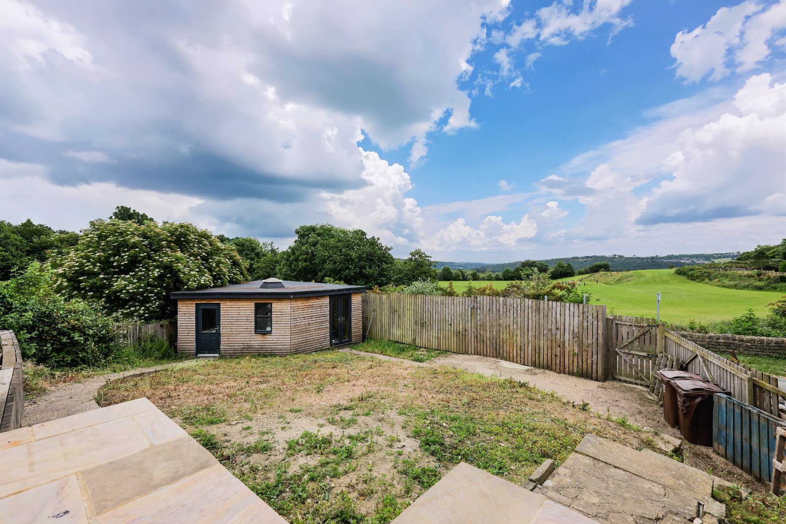 Park Road, Thackley, Bradford, West Yorkshire, BD10