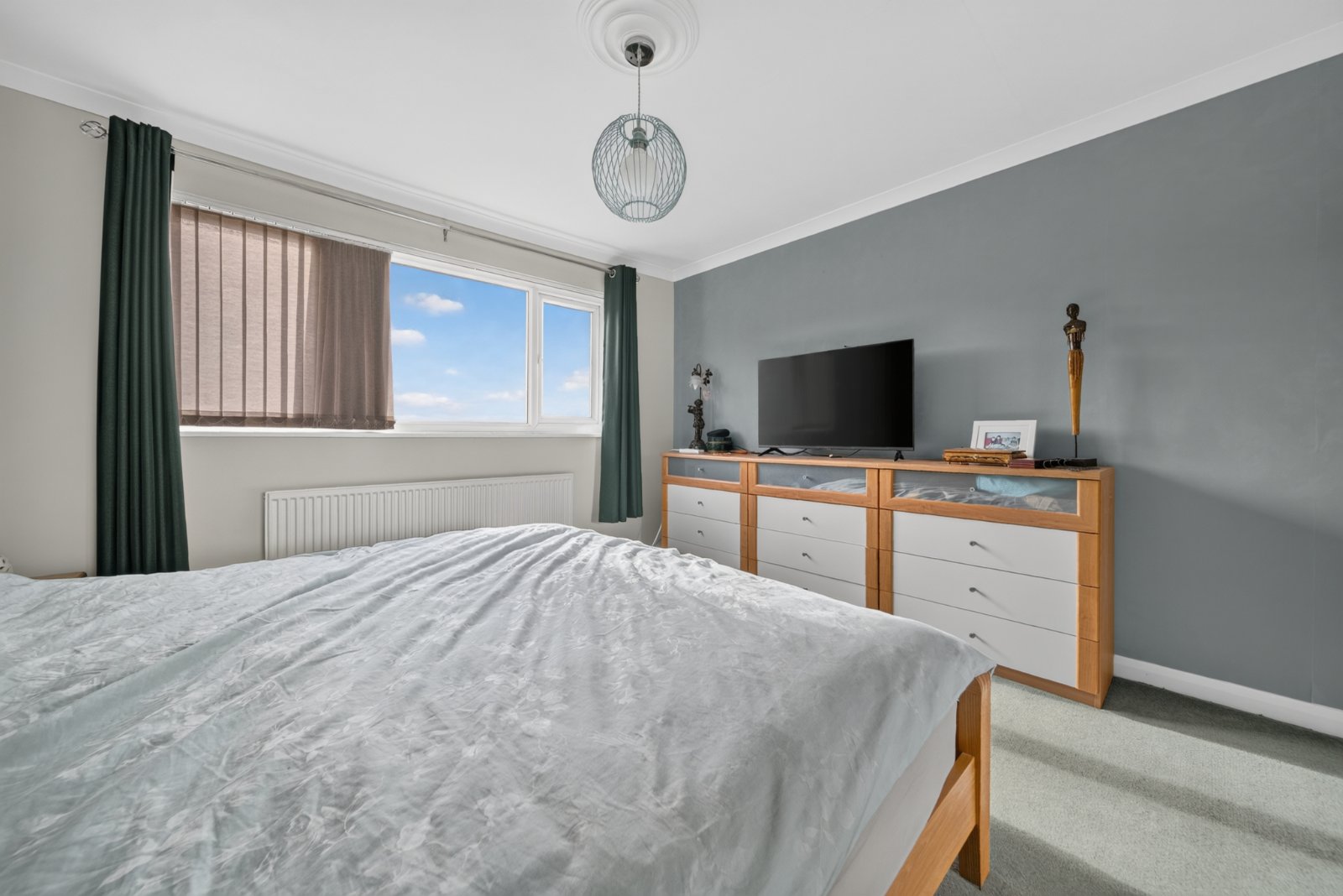 Well Lane, Rawdon, Leeds, West Yorkshire, LS19