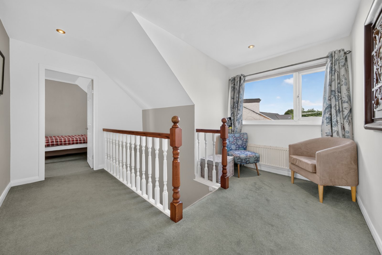 Well Lane, Rawdon, Leeds, West Yorkshire, LS19