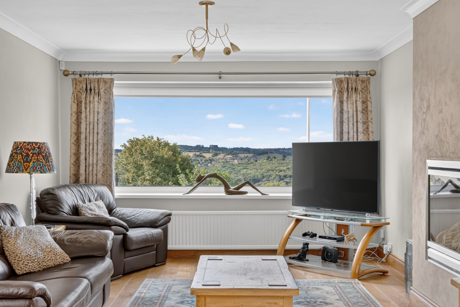 Well Lane, Rawdon, Leeds, West Yorkshire, LS19