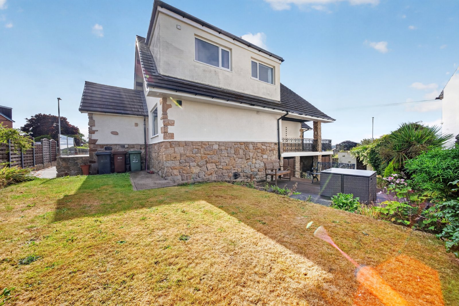 Well Lane, Rawdon, Leeds, West Yorkshire, LS19